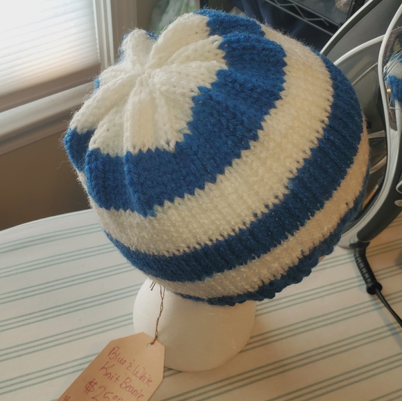Blue & white striped hand knit beanie - Picture 2 of 2